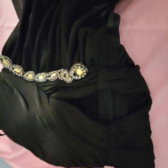 * MY MICHELE BLACK ASYMMETRICAL MAXI GOWN - Picture 5 of 10